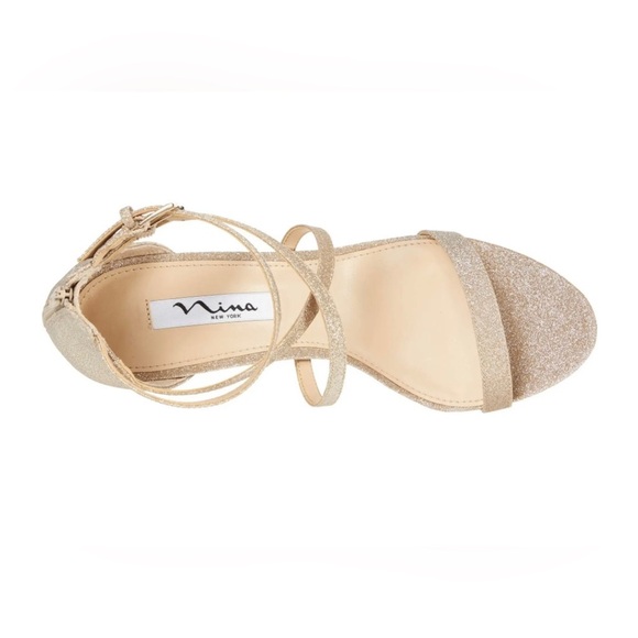 Nina Shari Sand Gold Dress Heels - Picture 4 of 11